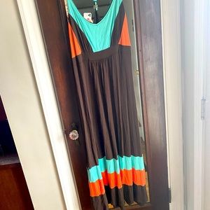 Maxi dress with stretch, halter top